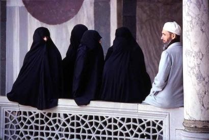 Mulheres sauditas.jpg