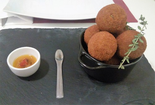 bolinho de feiju.jpg bolinho de feiju.jpg