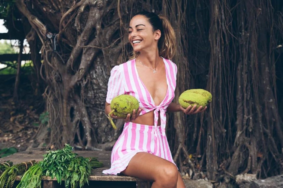 naom_5c4f4482c66a6.jpg naom_5c4f4482c66a6.jpg