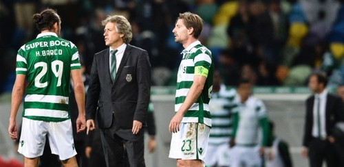 hernan-barcos-estreou-com-a-camisa-do-sporting-nes