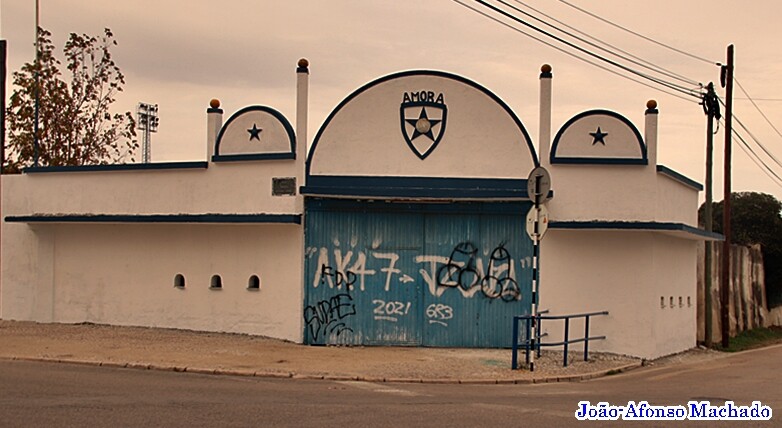 ESTÁDIO FUTEBOL.JPG