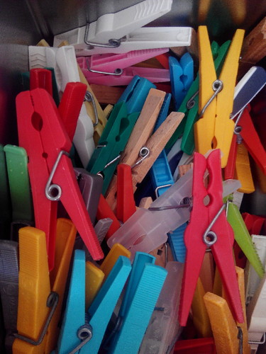 Molas da roupa - Maria das Palavras