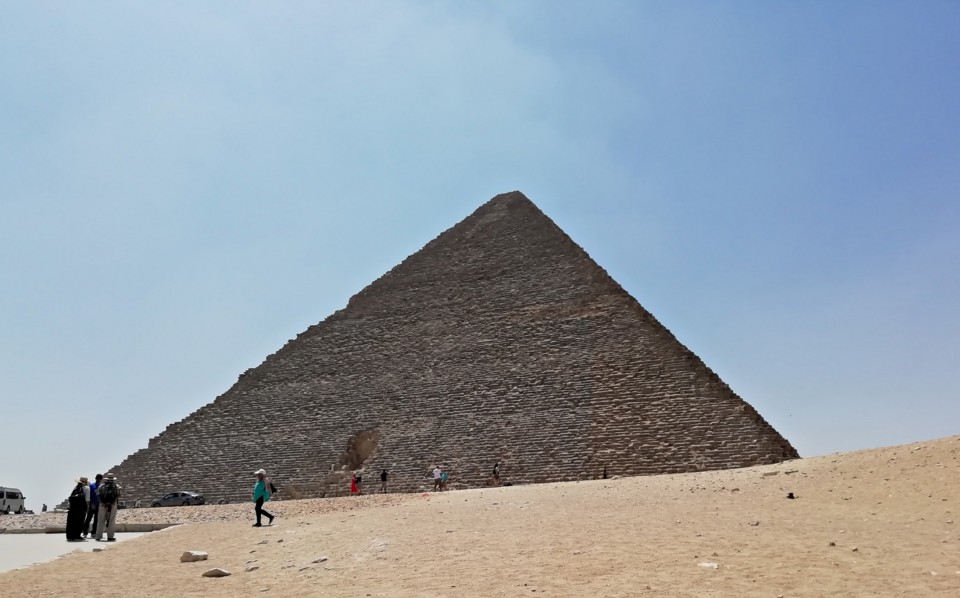 piramide 2.jpg