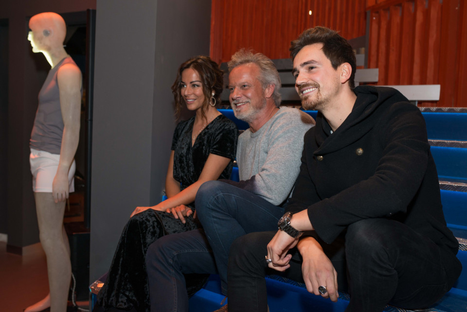 mw-1920.jpg mw-1920.jpg