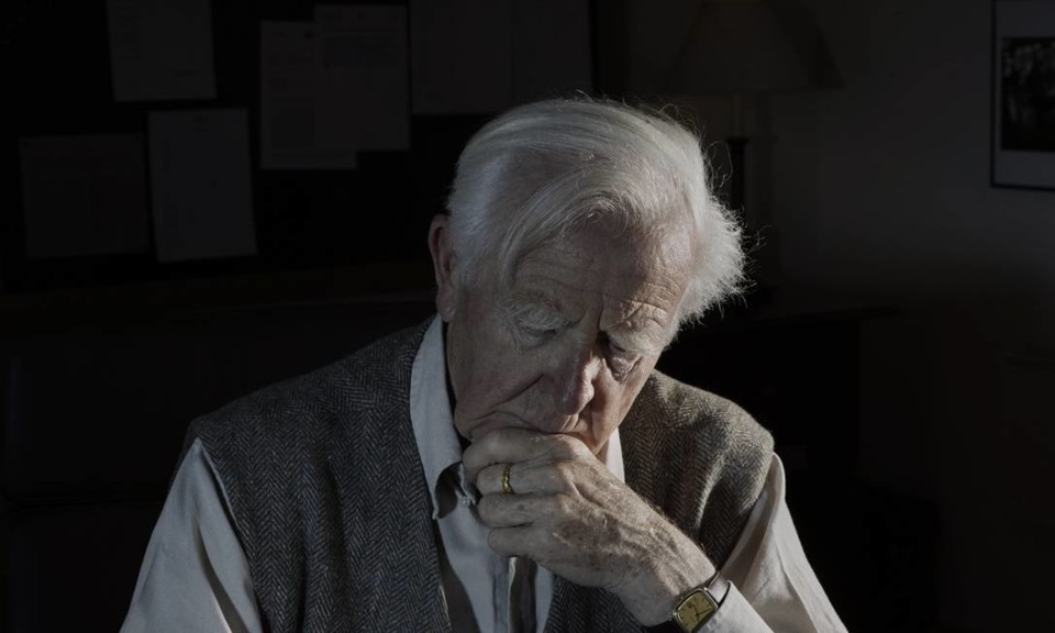 x71878724_SCfoto-do-escritor-John-le-Carre.jpg.pag x71878724_SCfoto-do-escritor-John-le-Carre.jpg.pag
