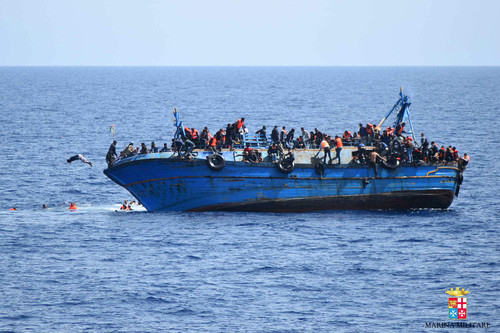 migrant-boat-1.jpg