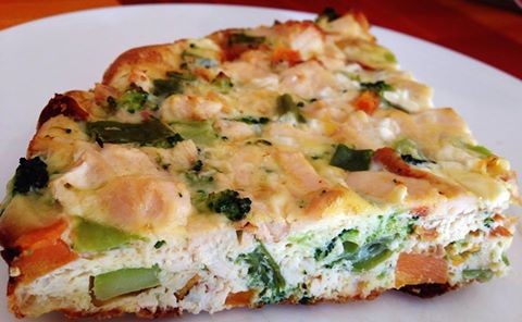 QUICHE DE FRANGO SEM BASE.jpg