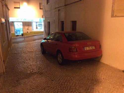 estacionamento ilegal.jpg