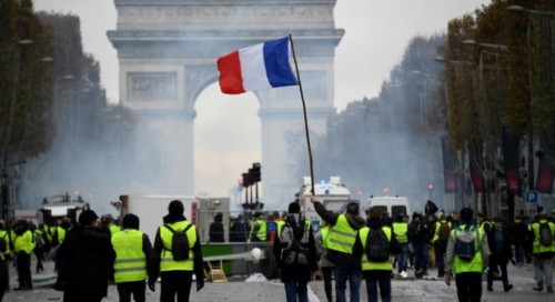 France-«-Gilets-jaunes-».jpg