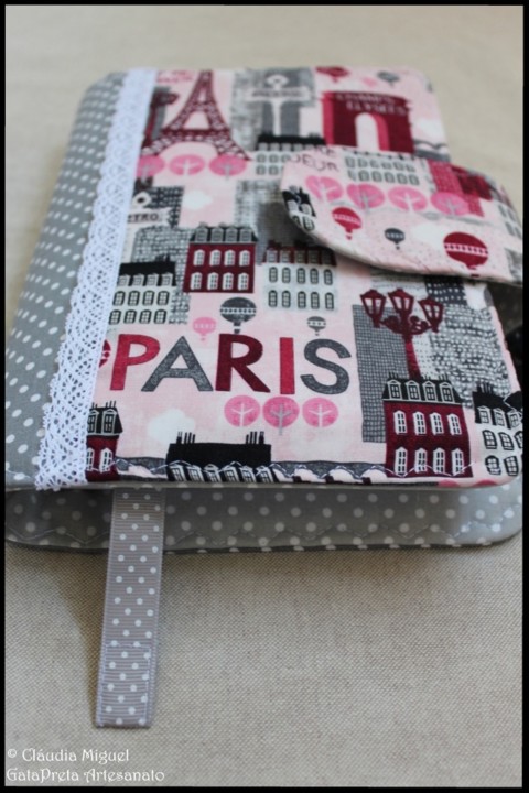 Capa de livros Paris in Pink-3.JPG