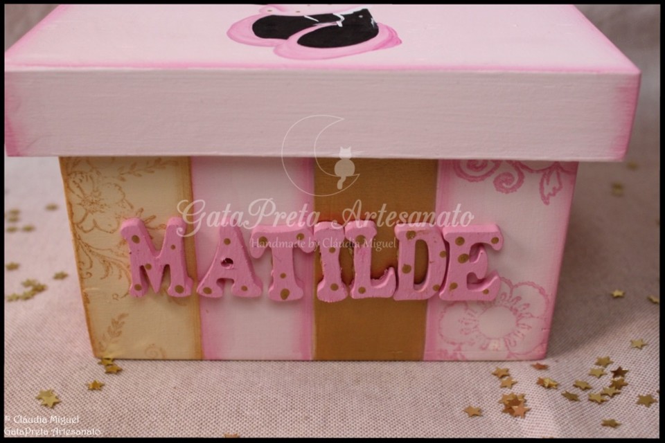 Caixa recordações de bebé Golden Minnie3.JPG