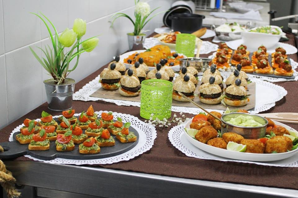 52864582_2192313864416718_5707419651235905536_n.jp