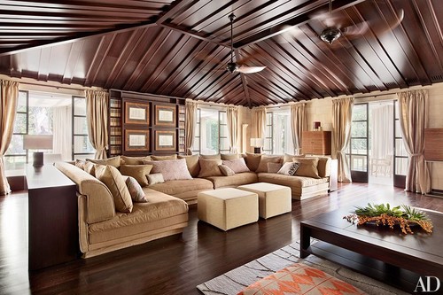 item5.rendition.slideshowHorizontal.giorgio-armani