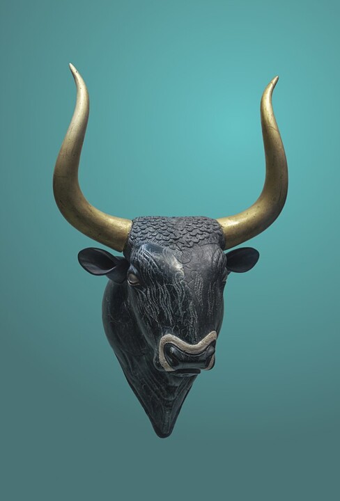Stone_bull's_head_rhyton_archmus_Heraklion.jpg