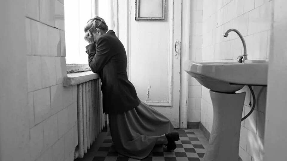 60052-dorogie_tovarischi___dear_comrades___-_offic