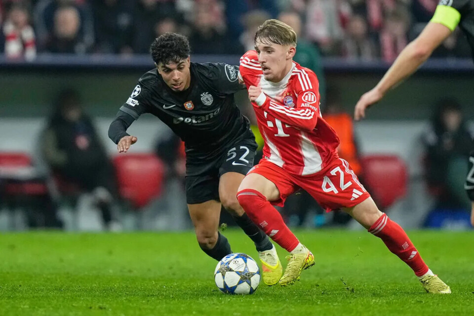 Bayern 3 Sporting 1 J. Simões.webp