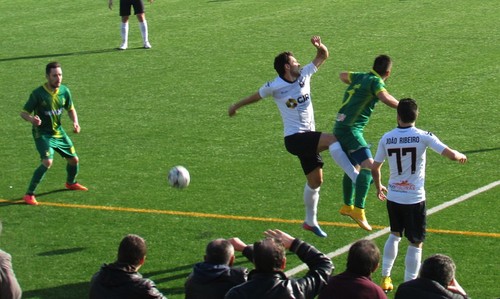 22Âªjorn. torcatense 0 x arÃµes 1_002.jpg