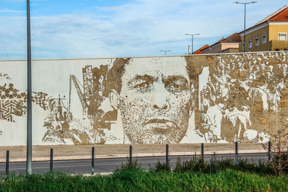 Vhils Barreiro 3.jpg
