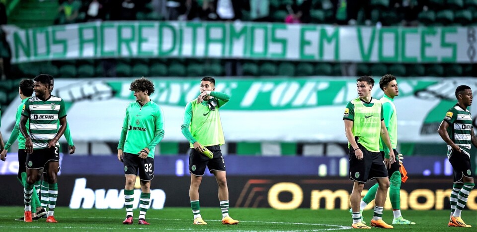 Sem adeptos o futebol não vale um cêntimo ! - Camarote Leonino