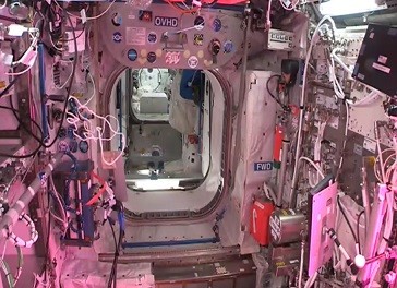 Screenshot_2020-04-23 Live_ISS_Stream.jpg
