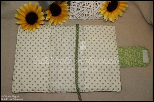 Capa de livros Green OwlsII-2.JPG