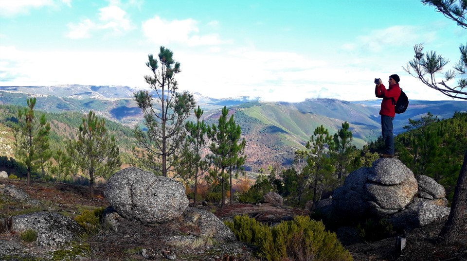 JM ENCOSTA POÇO.jpg