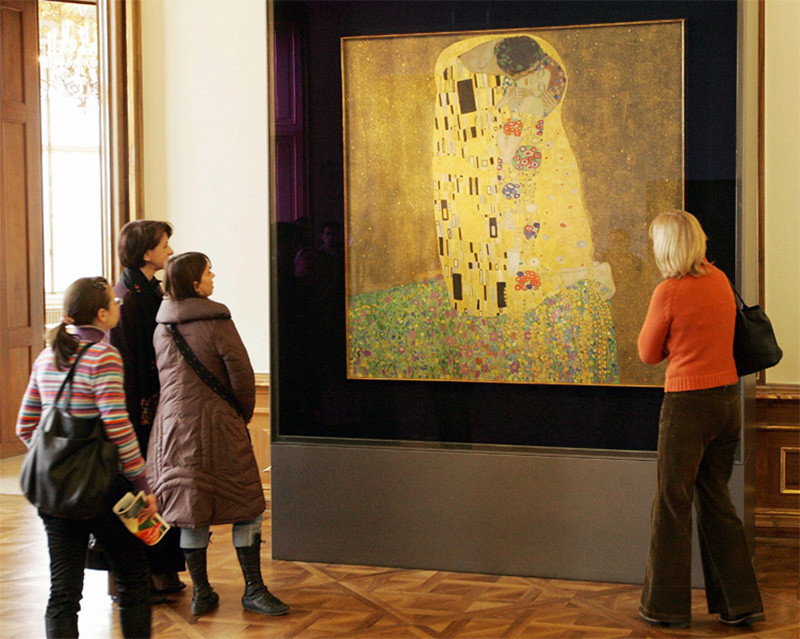 bacio-klimt-museo.jpg