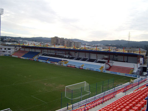Estádio-Clube-Desportivo-Trofense.jpg