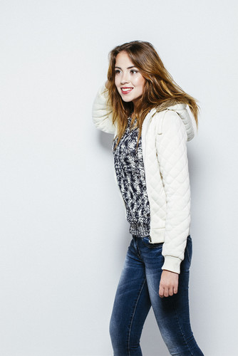 Shop1One-LookbookOutubro (3).jpg