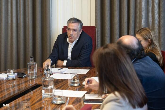 Reunião de Câmara.jpg