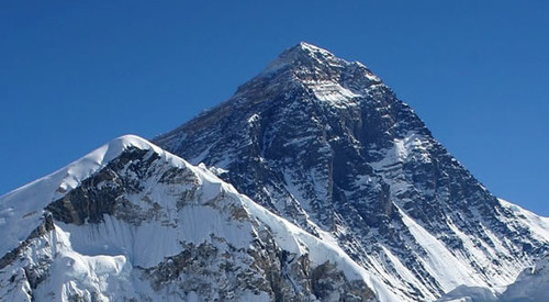 evereste.jpg evereste.jpg