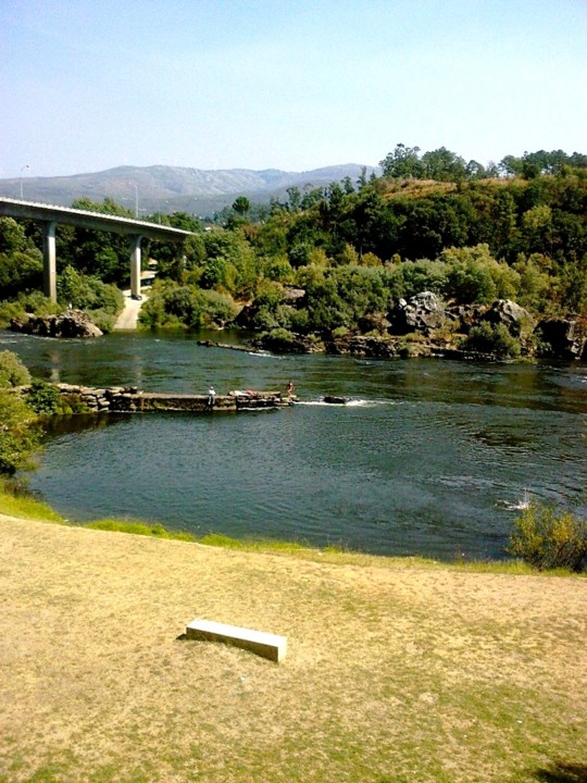 915 c 42-Praia fluvial, Arbo, em frente ao Peso-PE