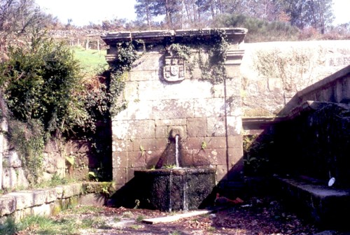 36 b2 - fiães-fonte madalena.jpg