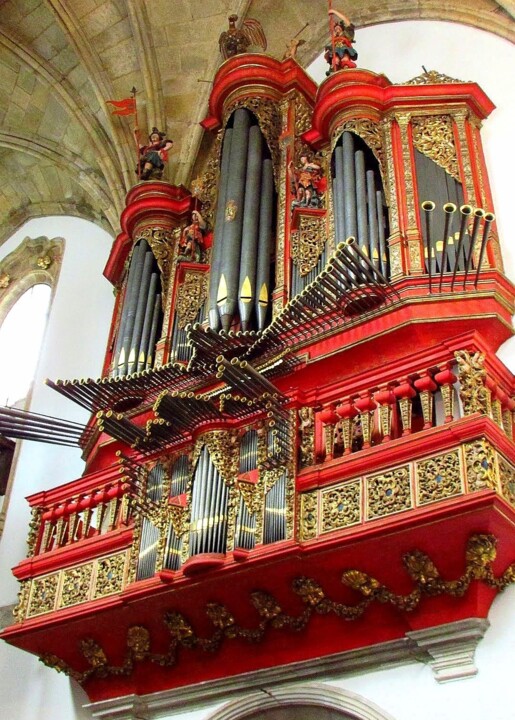 Mosteiro de Santa Cruz. ├ôrg├úo 02.jpg