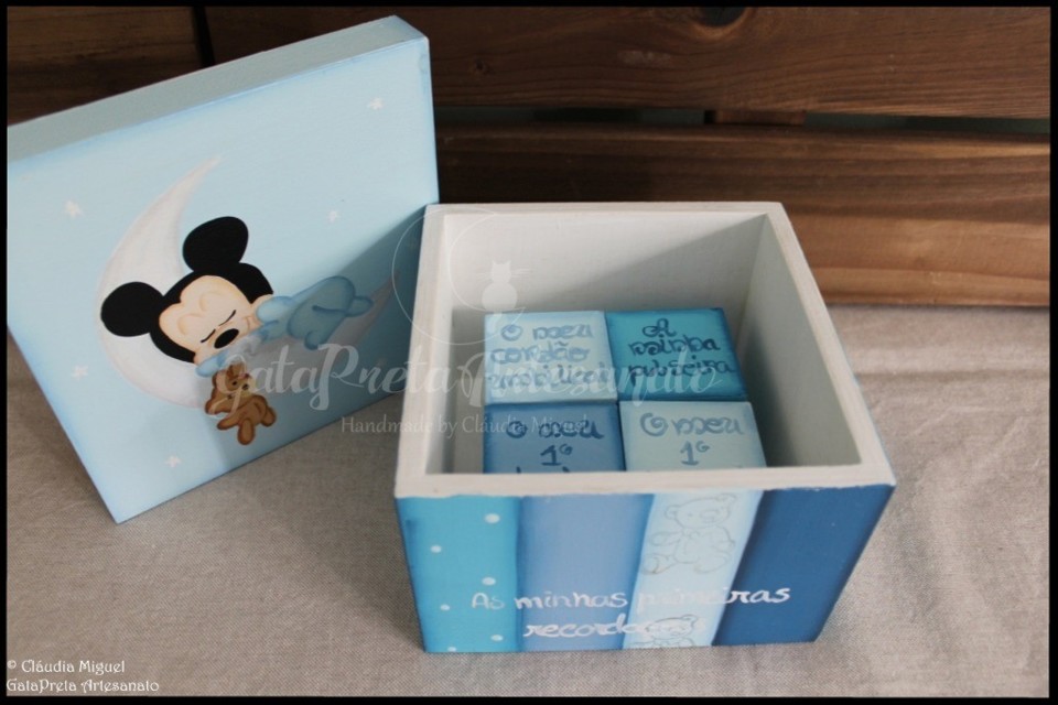 Caixa recordações de bebé Sleeping Mickey3.JPG