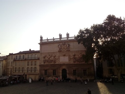 avignon3.jpg