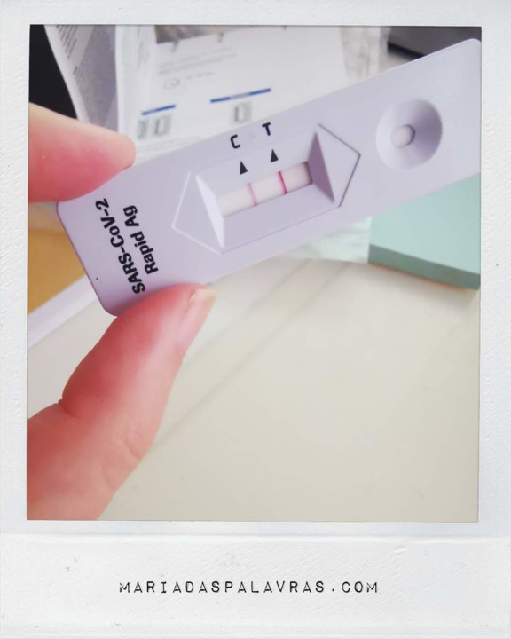 teste positivo Covid19 - Maria das Palavras