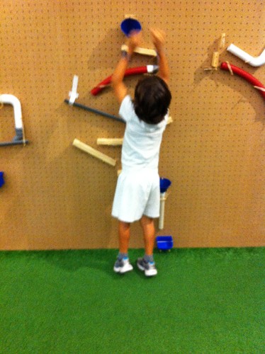 Para quem tem pequenada que goste de experiências, não percam o DÓING no pav do conhecimento. Eles adoraram!!