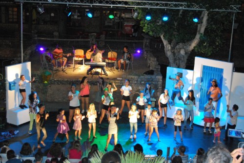 Mini Festival Artes Alte.JPG