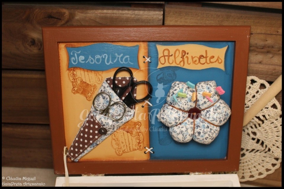 Caixa de costura Singer Camel5.JPG