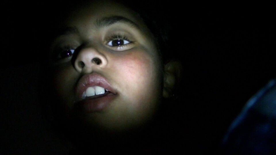 Nour-filmmaker-Orwa-Al-Mokdads-niece-filming-herse