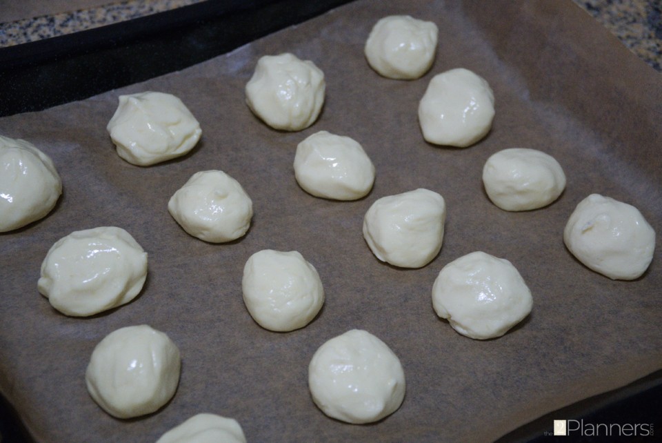 Brazilian Cheese Bread Recipe - The2Planners