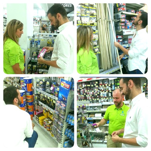 Primeira Casa da Rua / AKI