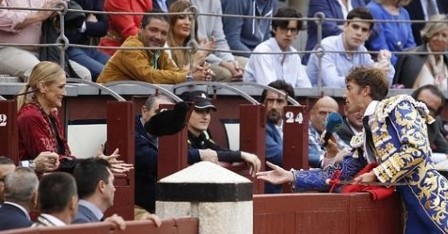 Brinde de Manuel escrivano.jpg