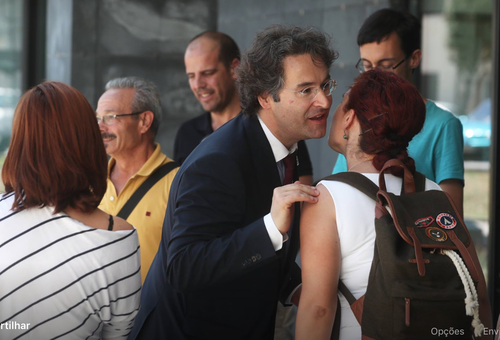 Captura de ecrã 2017-09-18, às 15.54.20.png