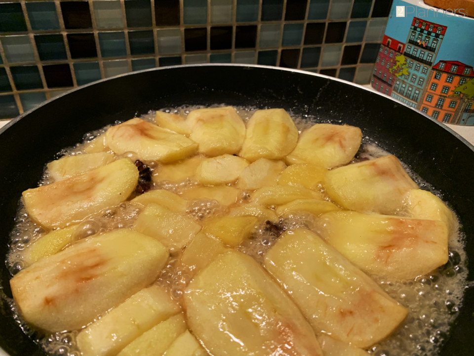 French Tart Tatin Recipe - The 2 Planners