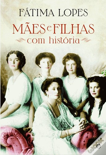 mãe e filhas com histórias.jpg