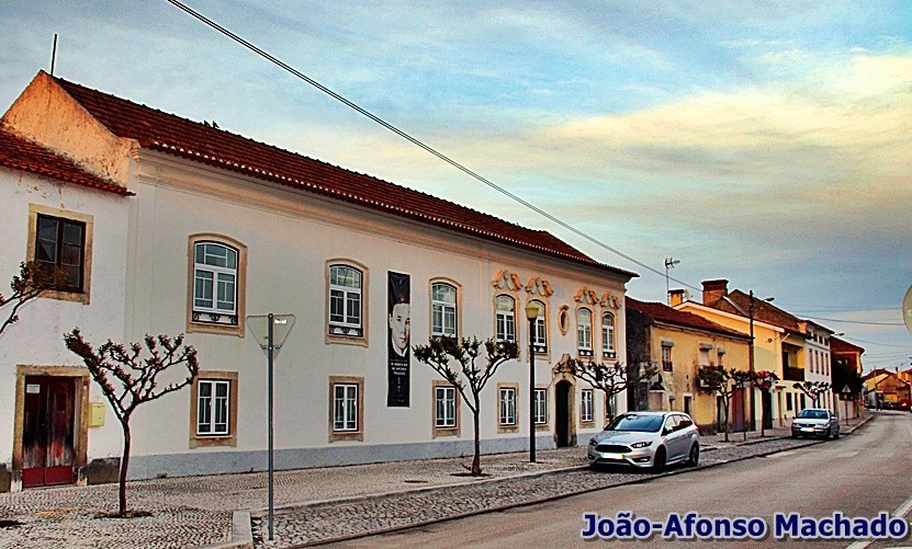 PRAÇA.JPG PRAÇA.JPG