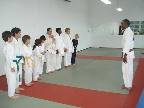 Academia de Artes Marciais será criada no país com o apoio do Governo da China