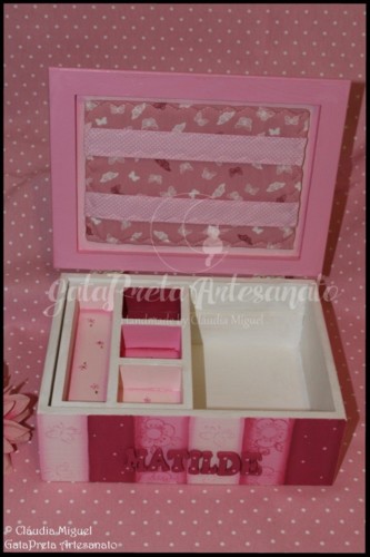 Caixa ganchinhos Princesa3.JPG